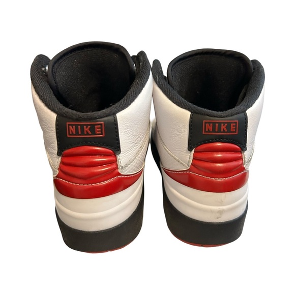 Nike Air Jordan 2 Retro 'OG' Chicago Sneakers Bred Red White ☄️ Youth - Picture 2 of 5